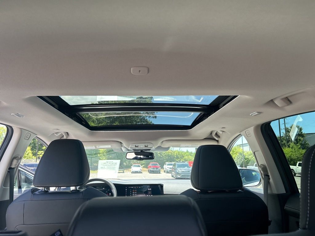 2025 Nissan Murano SL White at Lugoff Nissan