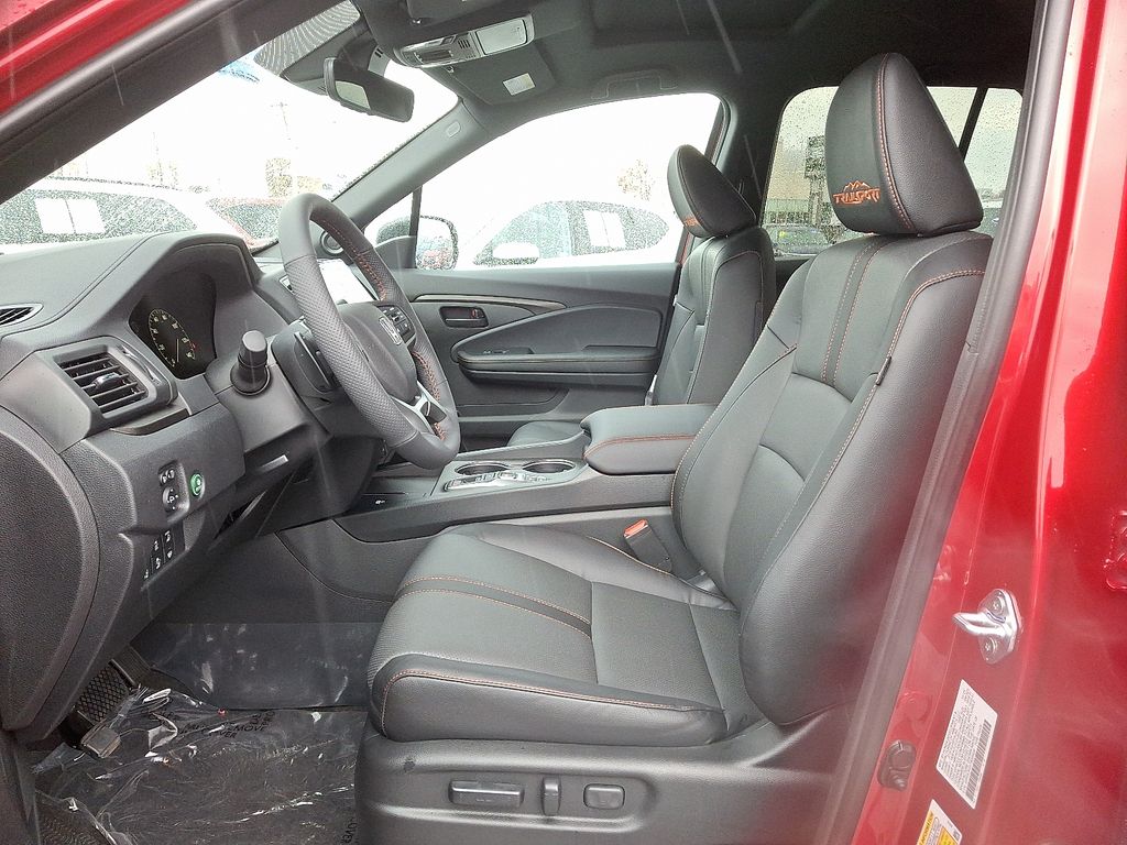 Thumbnail: 2026 Honda Ridgeline - 6