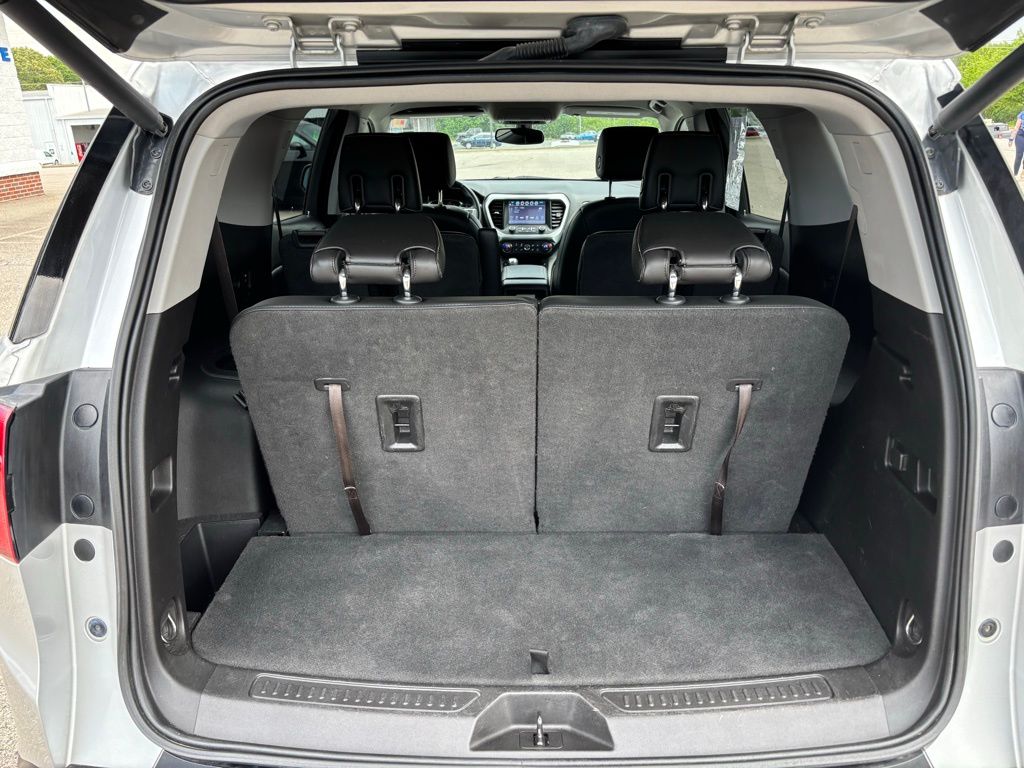GMCAcadia11
