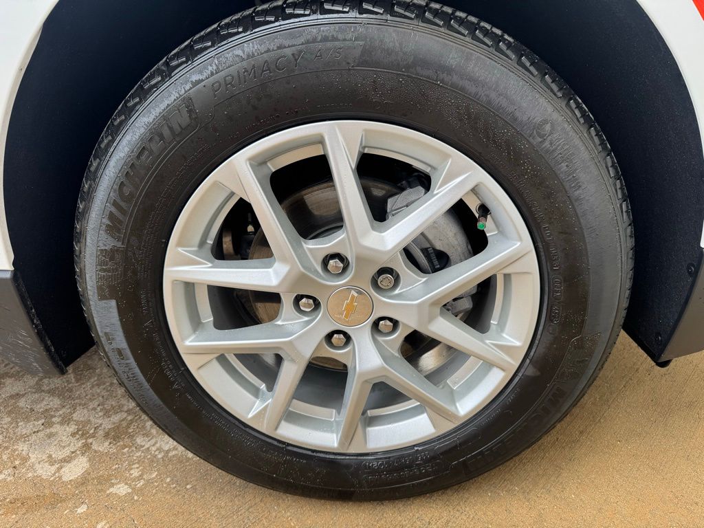 Used Car 2024 Chevrolet Equinox  Lt For Sale Under $25,000 In Georgetown, Texas