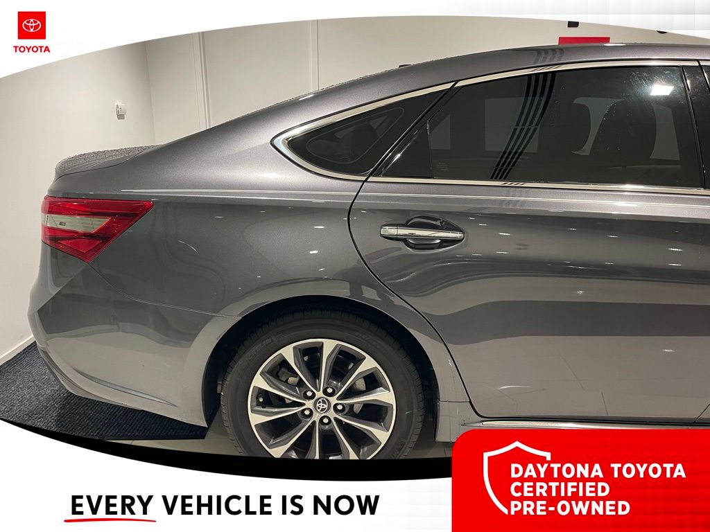 2018 Toyota Avalon XLE Plus - Photo 3