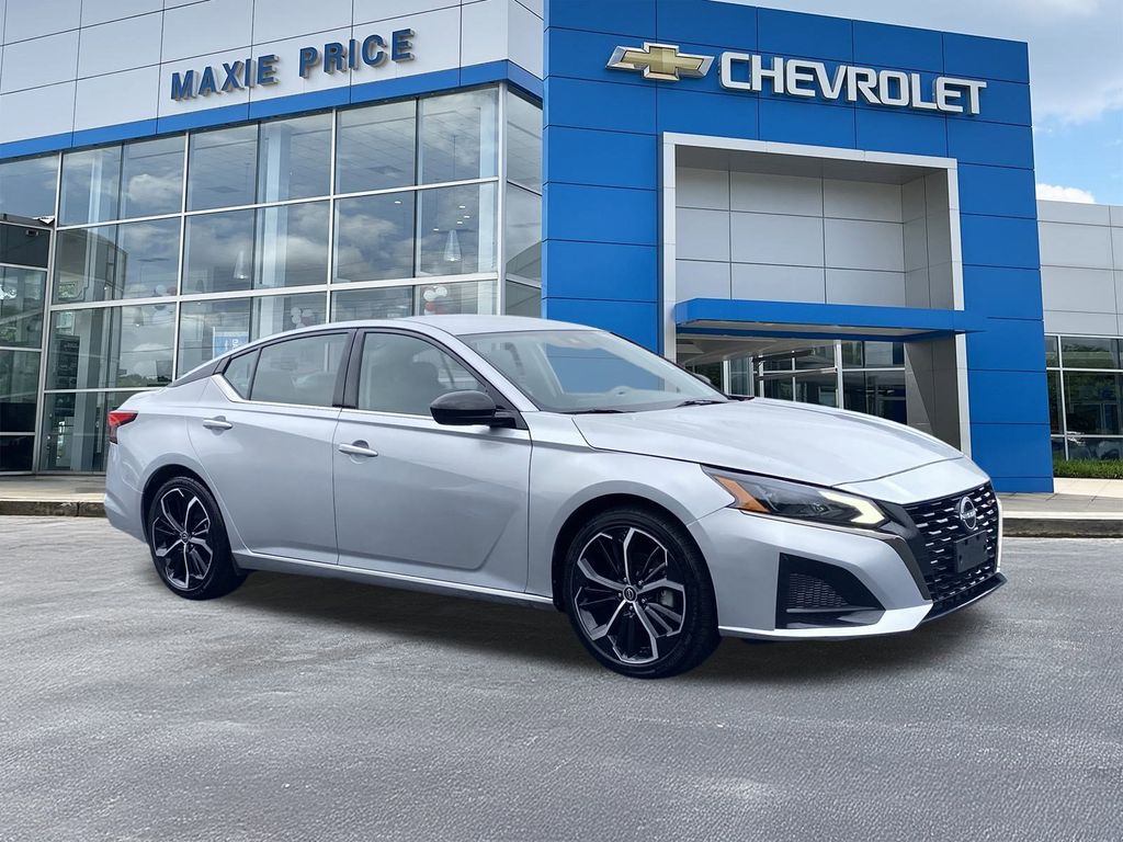 2023 Nissan Altima
