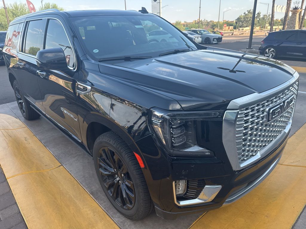 Thumbnail: 2022 GMC Yukon XL - 2