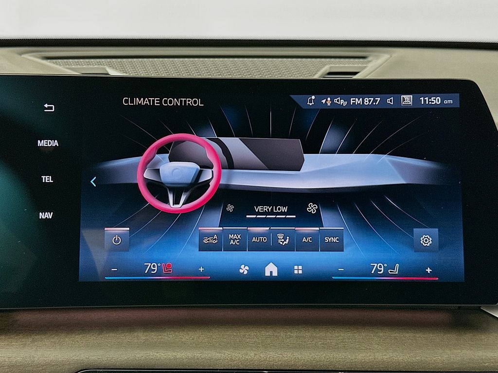 Thumbnail: 2026 BMW X1 - 14