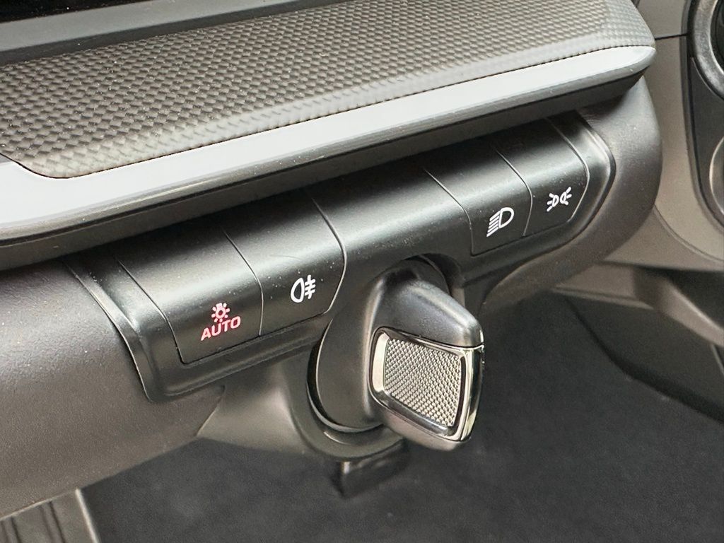 2024 Porsche 911 Turbo S 17