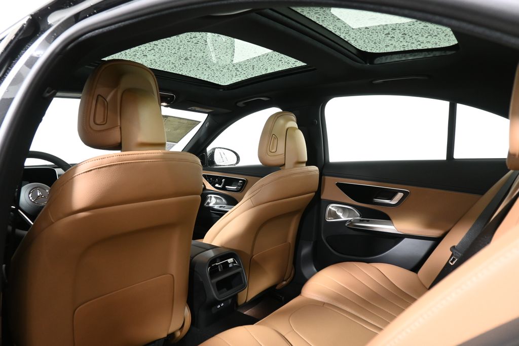 2025 Mercedes-Benz E-Class E 350 24