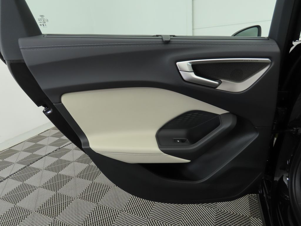 2025 Audi A5  27