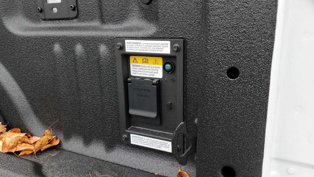 New 2026 White Ford XLT image 38