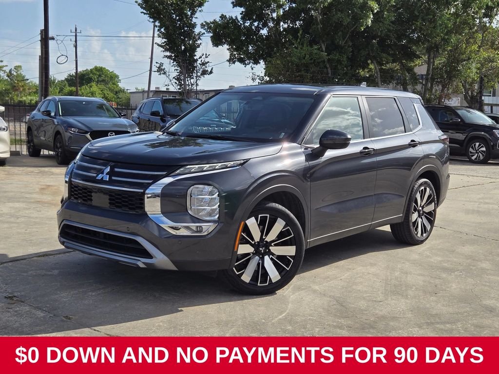 Gray 2025 Mitsubishi Outlander SUV / Crossover Front-Wheel Drive Continuously Variable Transmission