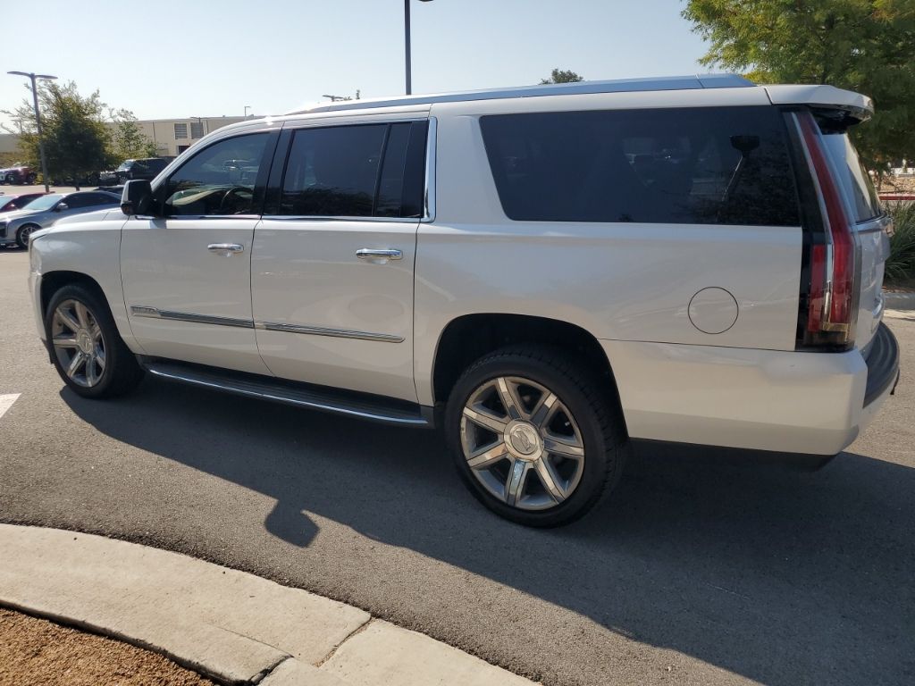 2016 Cadillac Escalade Esv  Utility Luxury Rear Wheel Drive In Austin, Texas