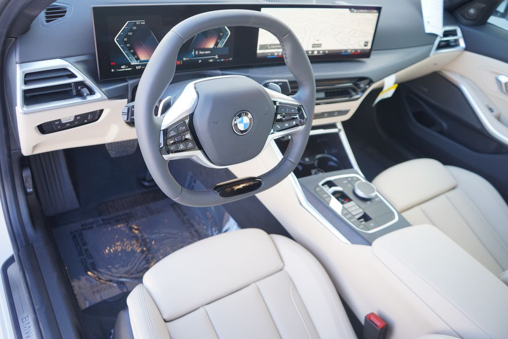 2025 BMW 3 Series 330i 12