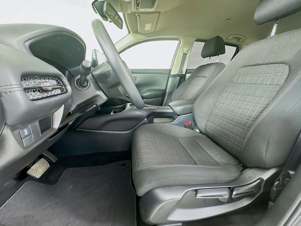 Used Car 2025 Honda Hr-v  Lx For Sale Under $25,000 In Austin, Texas