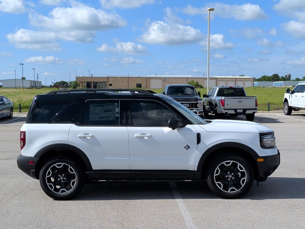 2025 Ford Bronco Sport Outer Banks - 8