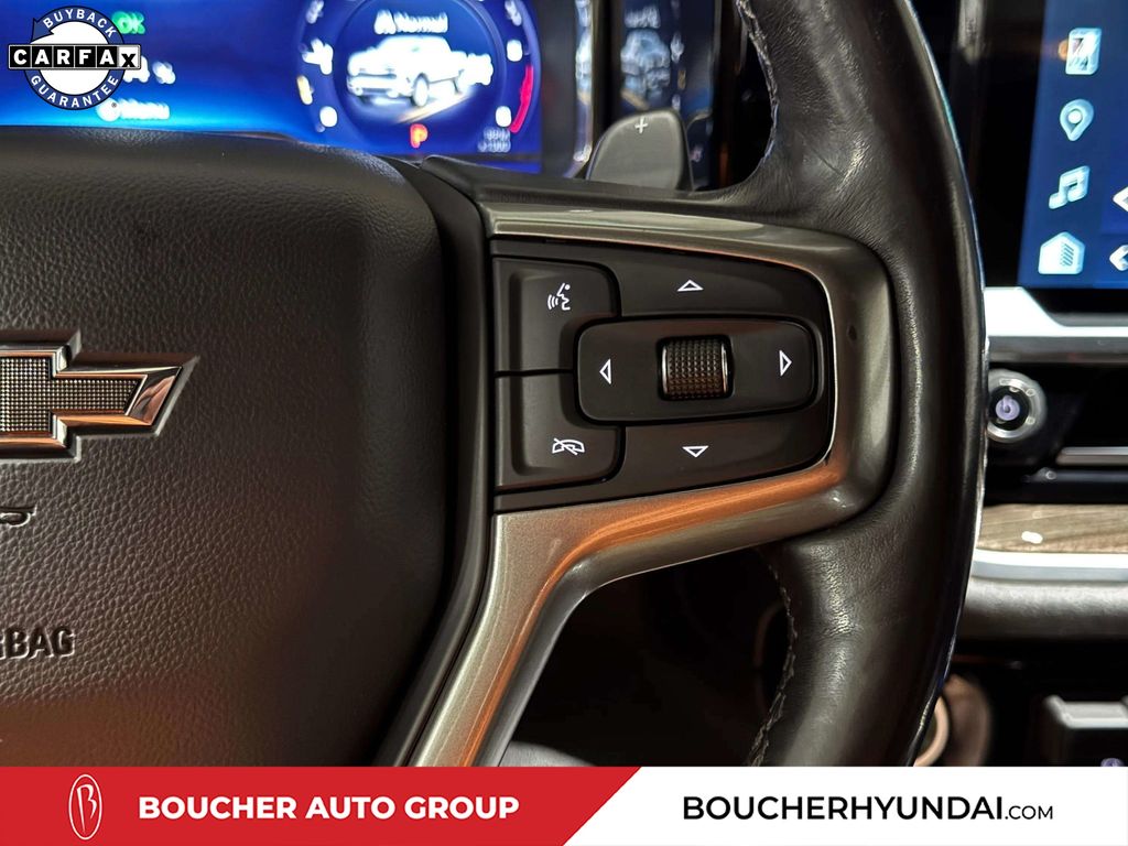 Used 2022 Black Chevrolet RST image 16