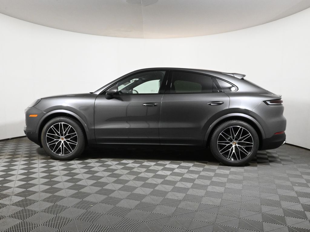 Thumbnail: 2025 Porsche  - 2