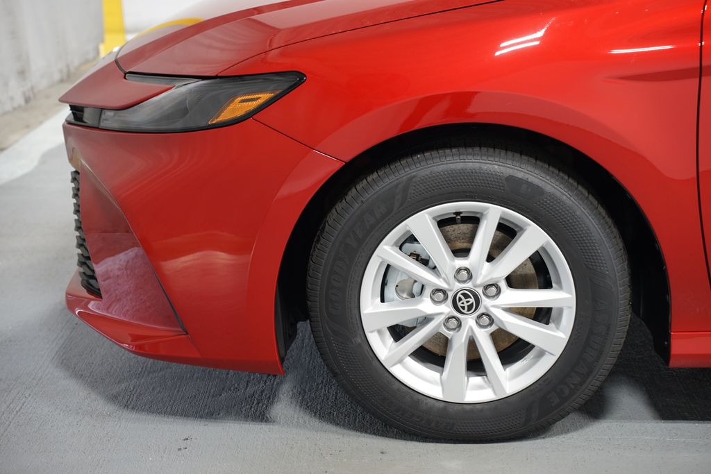 Thumbnail: 2025 Toyota Camry - 5