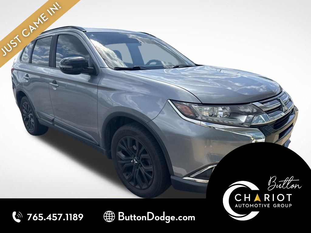 Gray 2018 Mitsubishi Outlander SUV / Crossover All-Wheel Drive Continuously Variable Transmission