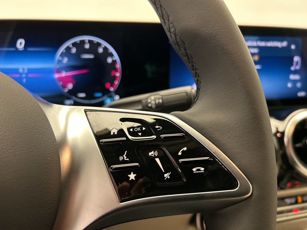 Thumbnail: 2026 Mercedes-Benz GLA - 15