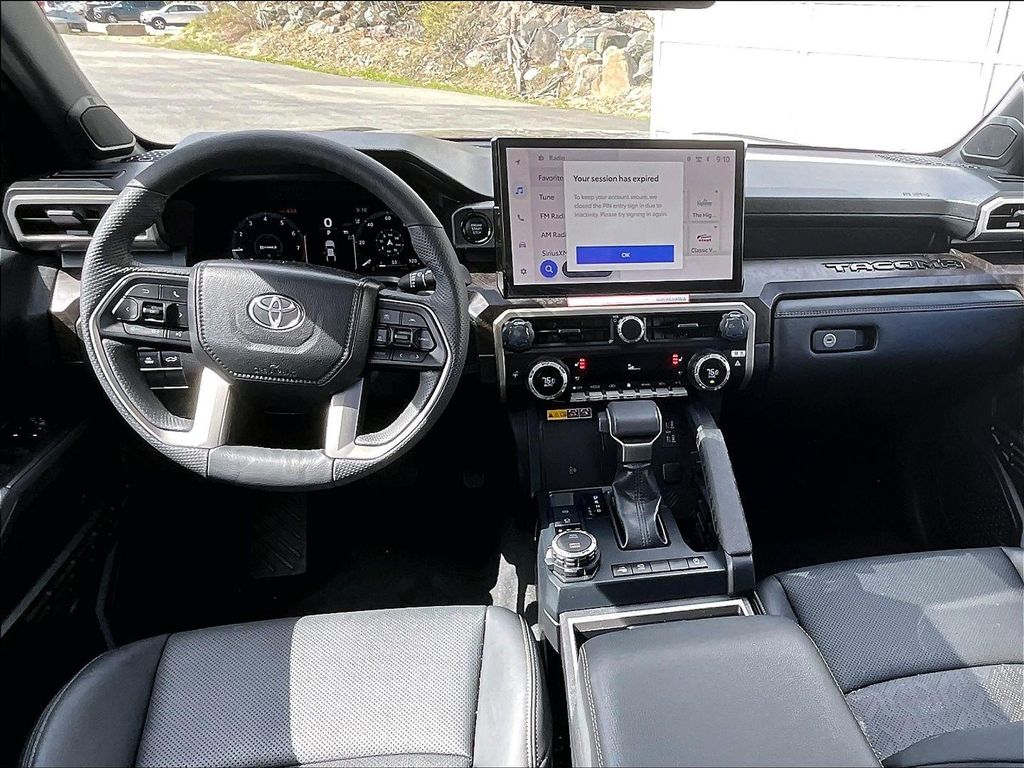 2024 Toyota Tacoma — photo 21