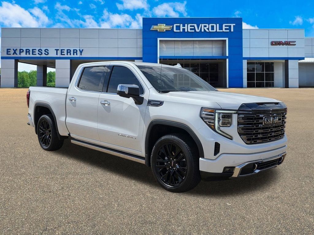 2024 GMC Sierra 1500 Denali Ultimate Crew Cab 4WD