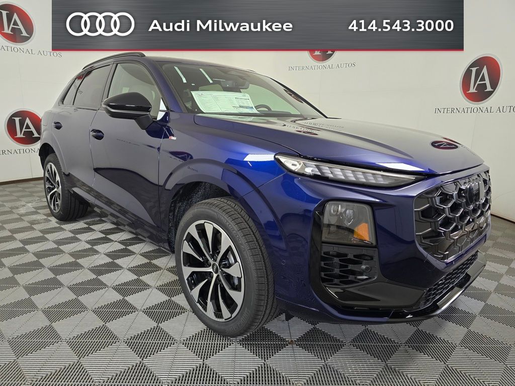 Navarra Blue Metallic 2026 Audi Q3 SUV / Crossover All-Wheel Drive 7-Speed Automatic