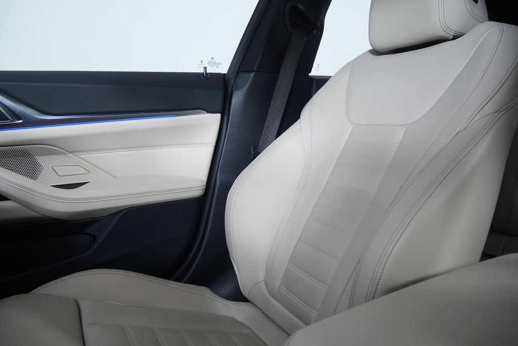 Thumbnail: 2022 BMW 4 Series - 27