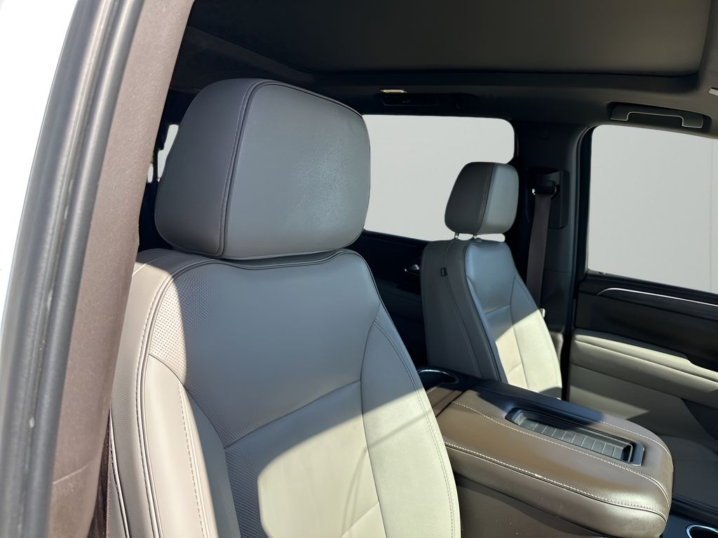 Used Car 2023 Gmc Yukon Xl  Slt For Sale Under $50,000 In Austin, Texas