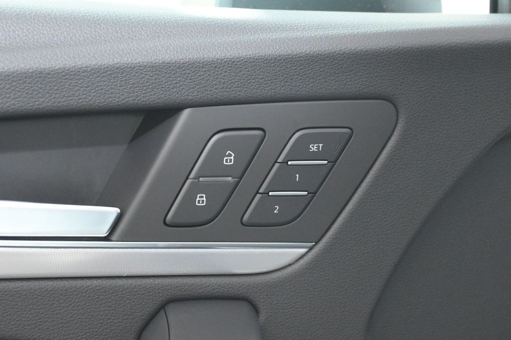 2025 Audi Q5  23