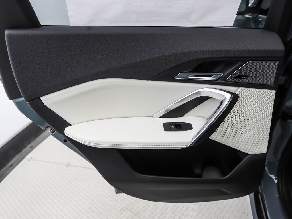Thumbnail: 2026 BMW X1 - 20