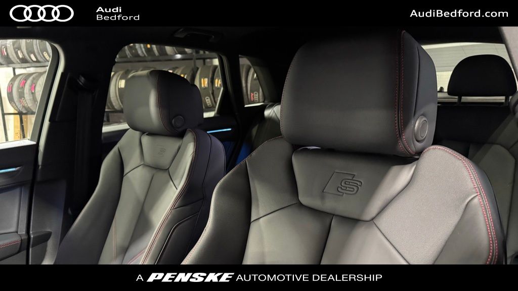 Thumbnail: 2025 Audi Q3 - 12