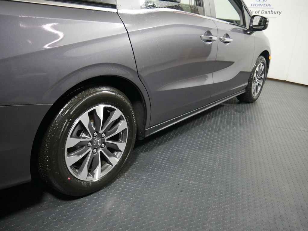 Thumbnail: 2026 Honda Odyssey - 4