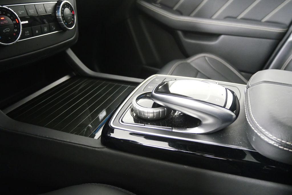 Thumbnail: 2018 Mercedes-Benz GLE - 27