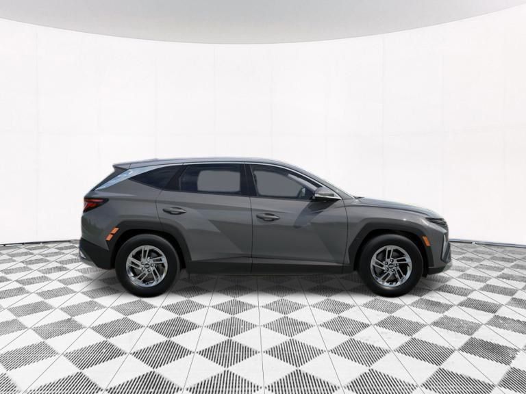 Tucson SE