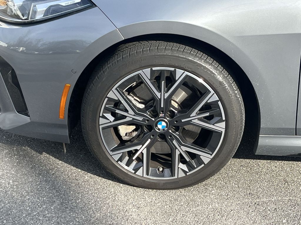 Thumbnail: 2025 BMW 2 Series - 10