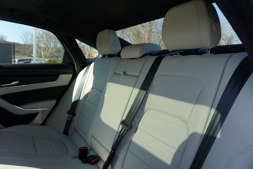 Thumbnail: 2024 Jaguar XF - 14