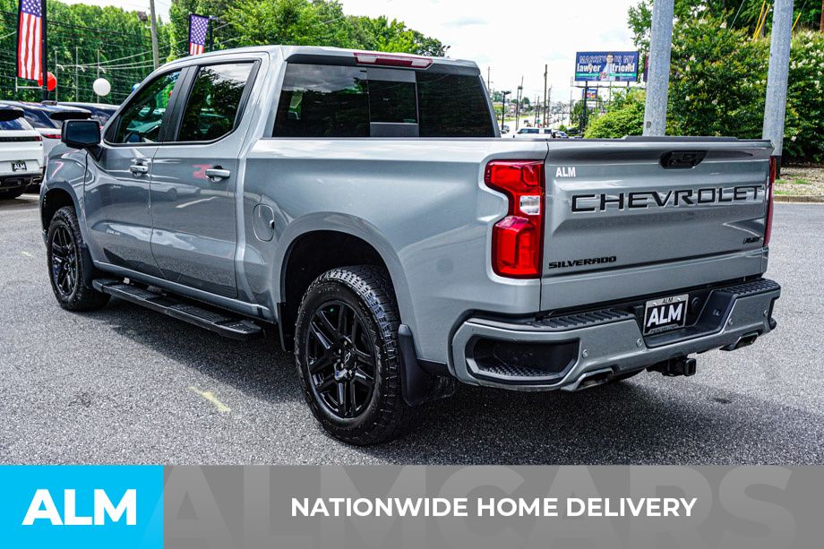 Used 2024 Gray Chevrolet RST image 5