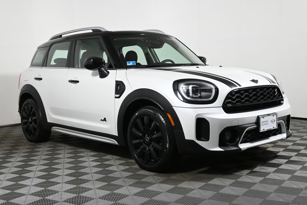 2023 MINI Cooper Countryman Signature 8