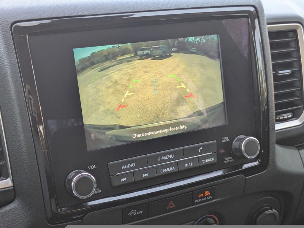 2023 Nissan Frontier Crew Cab SV 4x4