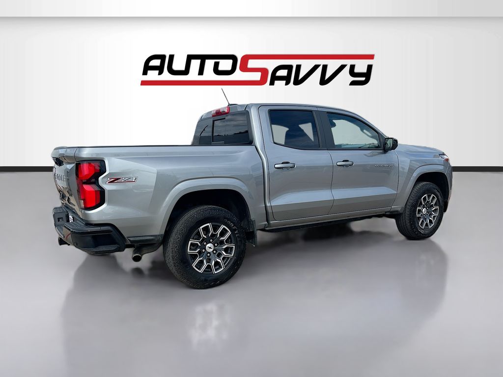 Used 2024 Gray Chevrolet Z71 image 7