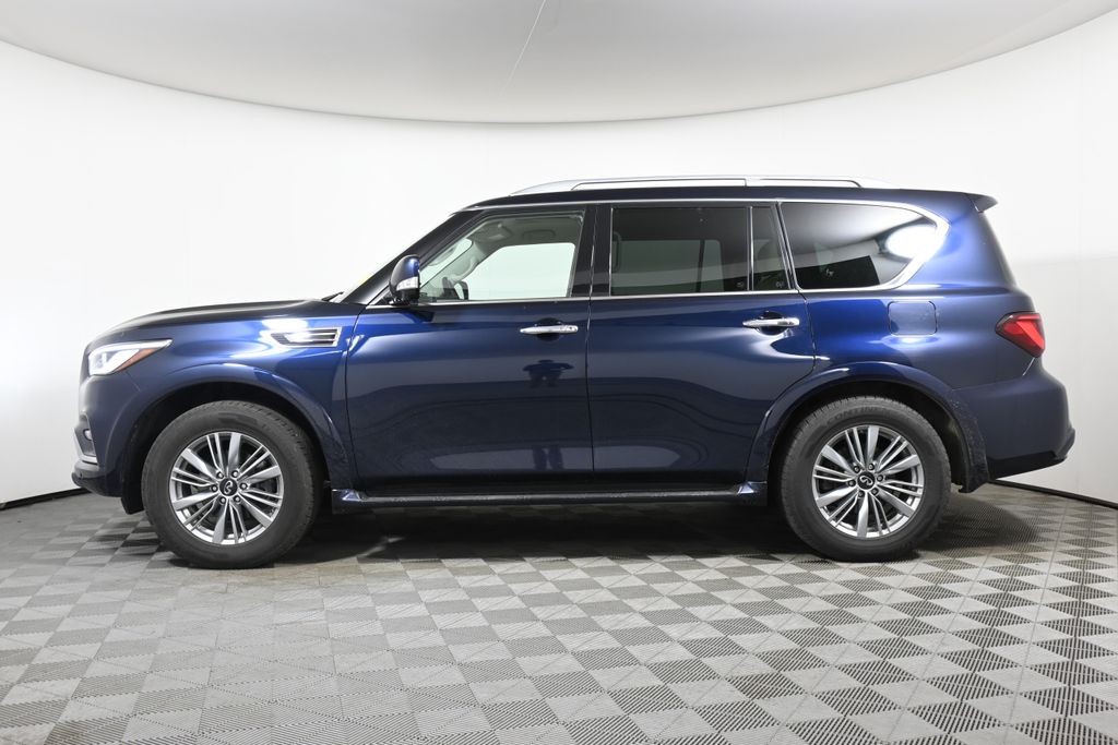 2021 INFINITI QX80 Luxe 2