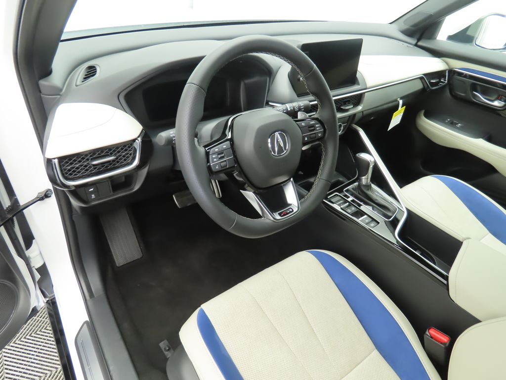 Thumbnail: 2025 Acura ADX - 9