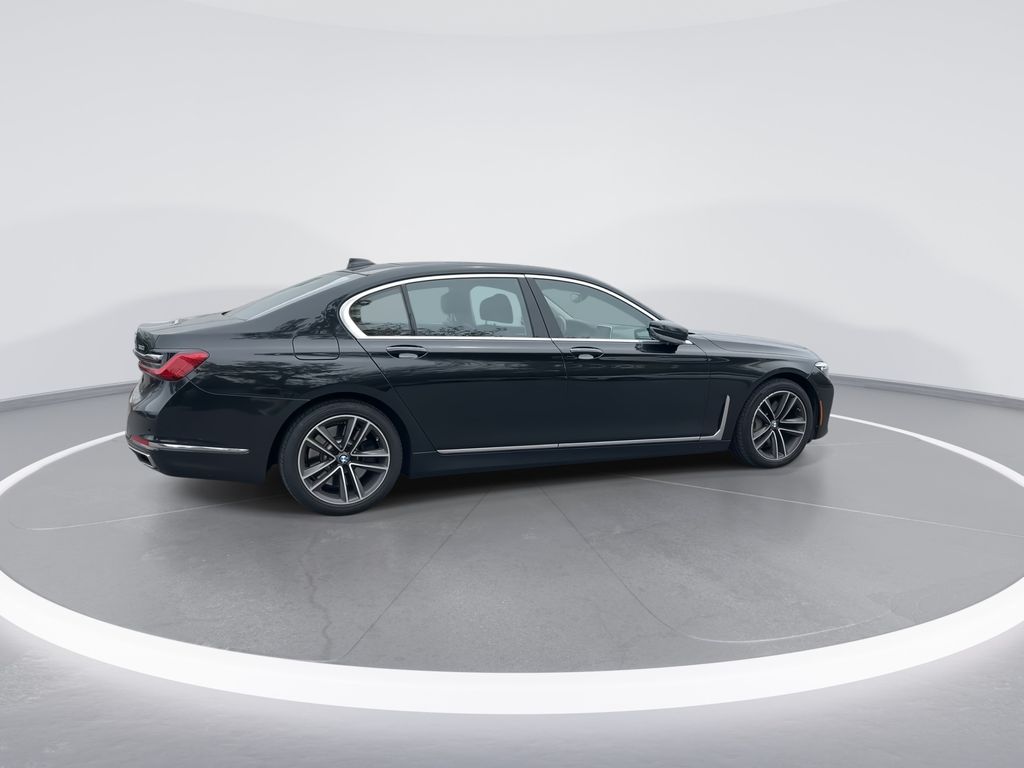 Thumbnail: 2020 BMW 7 Series - 8