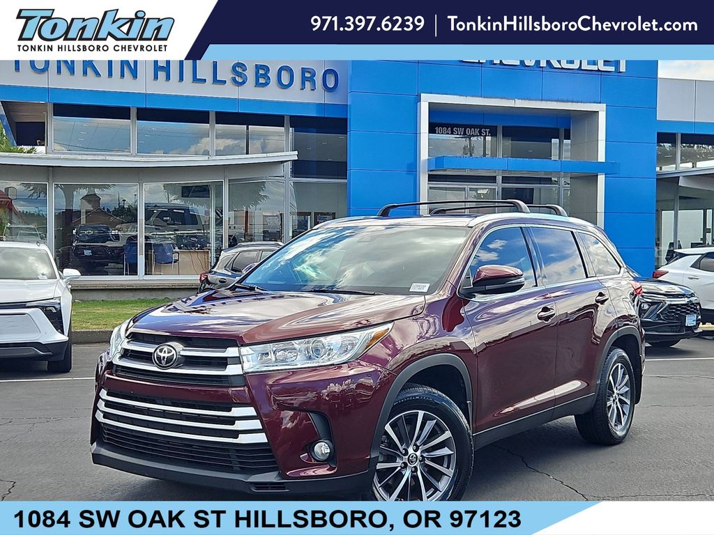 Salsa Red Pearl 2019 Toyota Highlander SUV / Crossover All-Wheel Drive 8-Speed Automatic