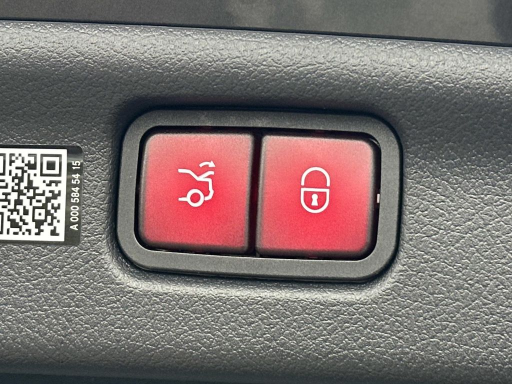 Thumbnail: 2026 Mercedes-Benz C-Class - 15