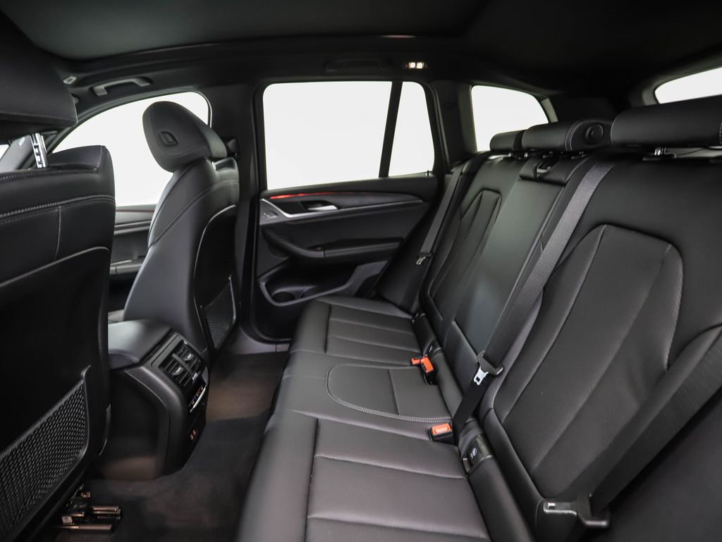 Thumbnail: 2024 BMW X3 - 22