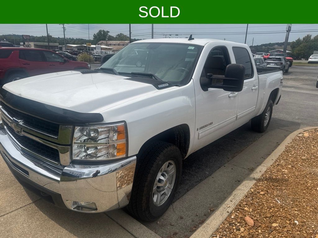 Summit White (Fleet) 2009 Chevrolet Silverado 2500HD Pickup Truck Four-Wheel Drive 6-Speed Automatic