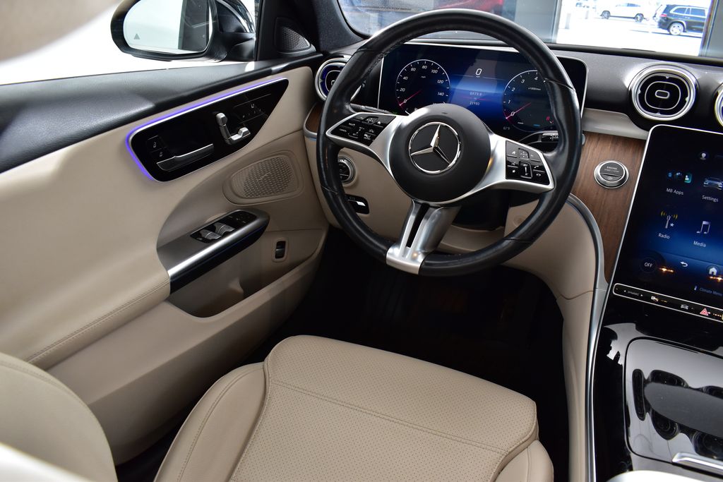 Thumbnail: 2023 Mercedes-Benz C-Class - 23