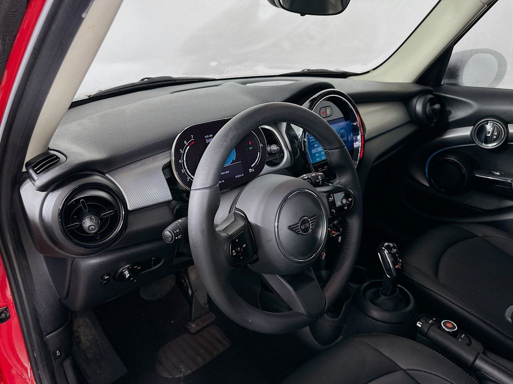 Thumbnail: 2022 MINI Cooper - 9