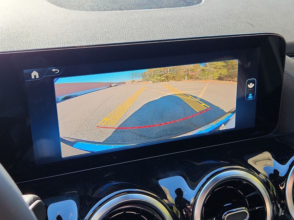 Thumbnail: 2026 Mercedes-Benz GLA - 13