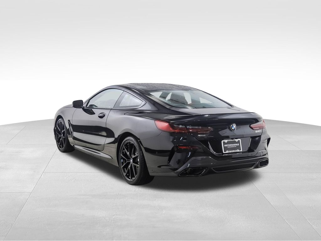 Thumbnail: 2026 BMW 8 Series - 3